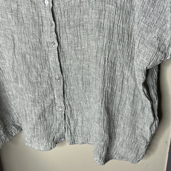 TAHARI 100% Linen Gray Gauzy Button Down Top Size Medium - Picture 4 of 16